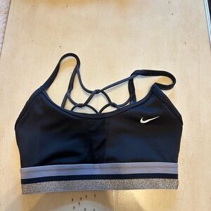 Nike Women's Black and Gray Strappy Sports Bra